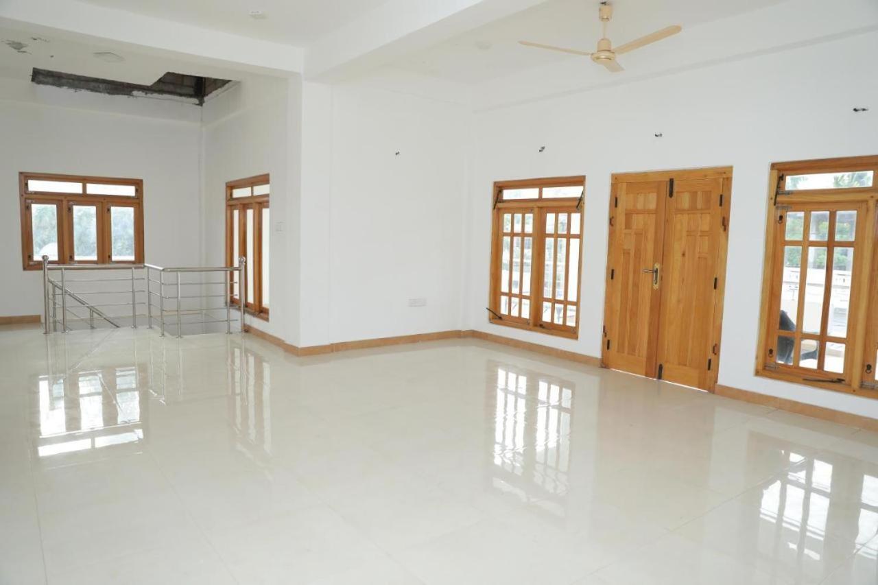 Birunthavanam Vavuniya Luaran gambar